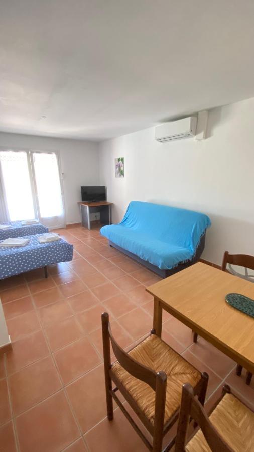 Appartements " Le Clos De La Cerisaie" Castillon-du-Gard Eksteriør billede