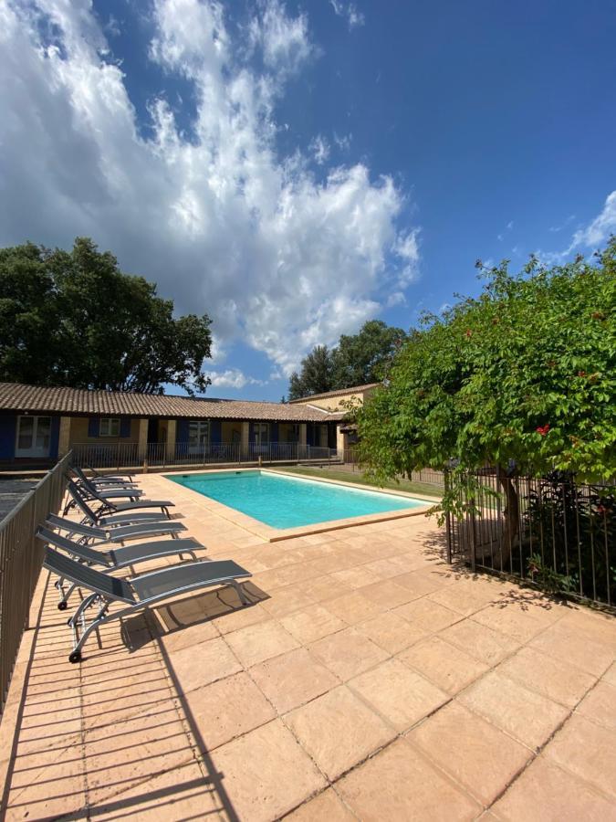 Appartements " Le Clos De La Cerisaie" Castillon-du-Gard Eksteriør billede